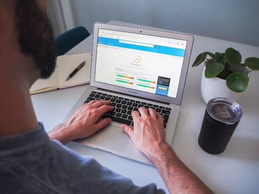 Core Web Vitals : l'impact de l’expérience utilisateur sur le SEO