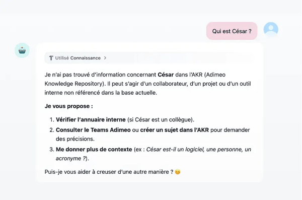 Capture d’écran d’un chatbot d’entreprise indiquant l’absence d’information sur une requête et proposant des actions de repli pour guider l’utilisateur.