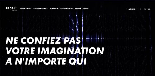 Exemple d’un site internet en dark mode :  Canal Plus Group