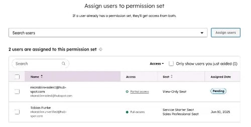 Capture d'écran du back-office d'HubSpot pour illustrer la gestion des droits des licences utilisateurs