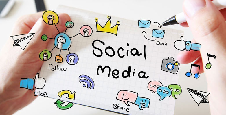 Sur cette photo, les médias sociaux et leurs différents outils.