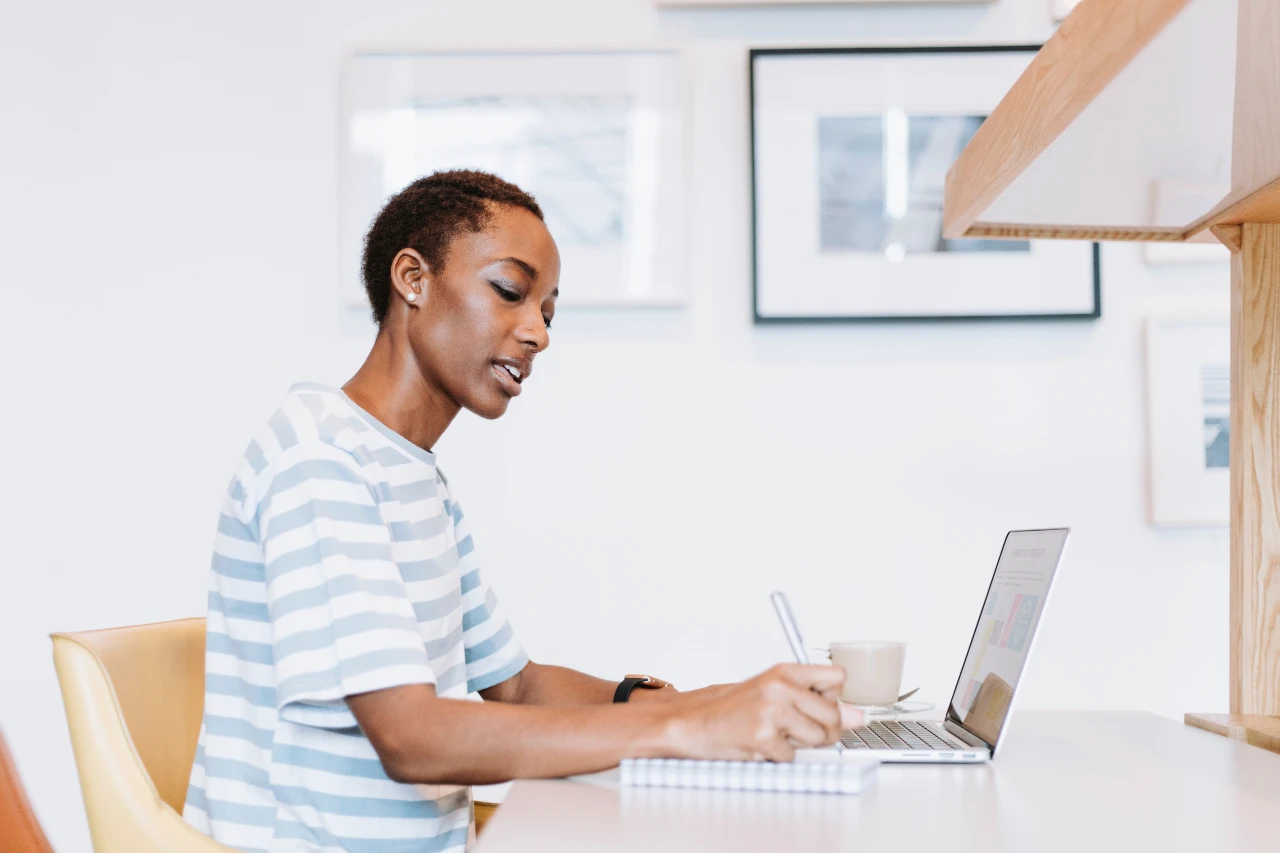 freelance-choisir-agence-editoriale-web